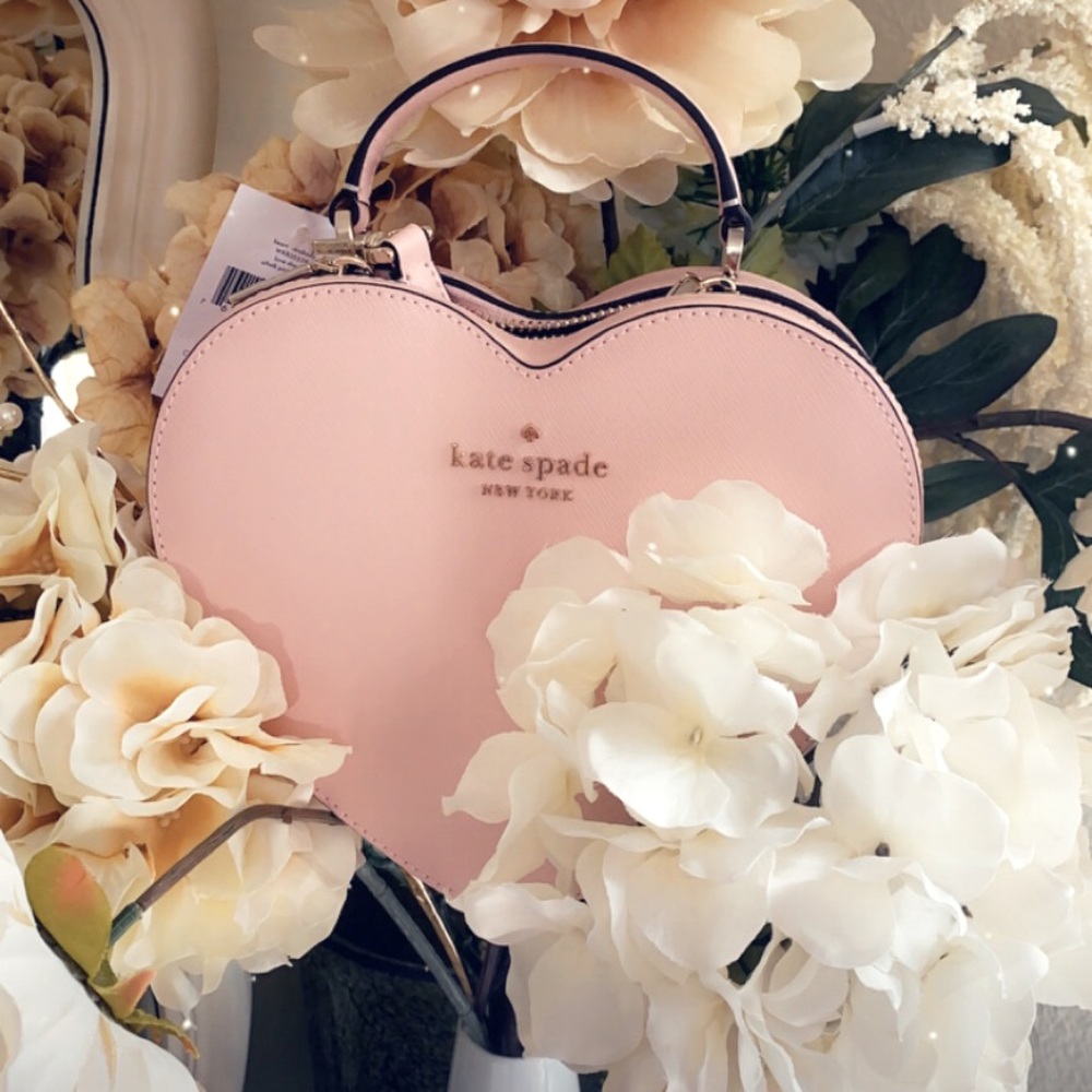 Kate spade heart love shack